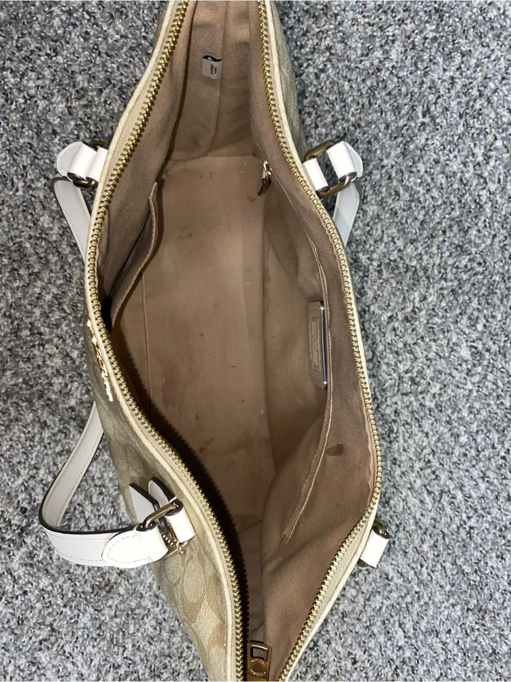 Classic Signature Coach Tote Bag in Light Beige and White